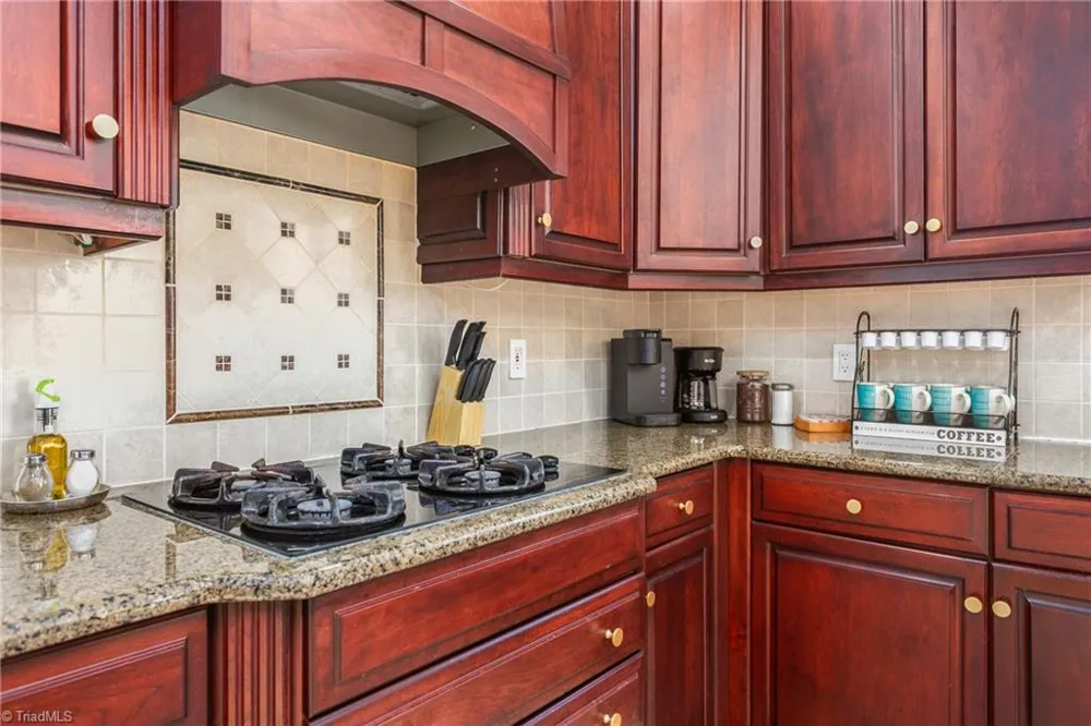 6003 Morganshire Drive Summerfield, NC 27358