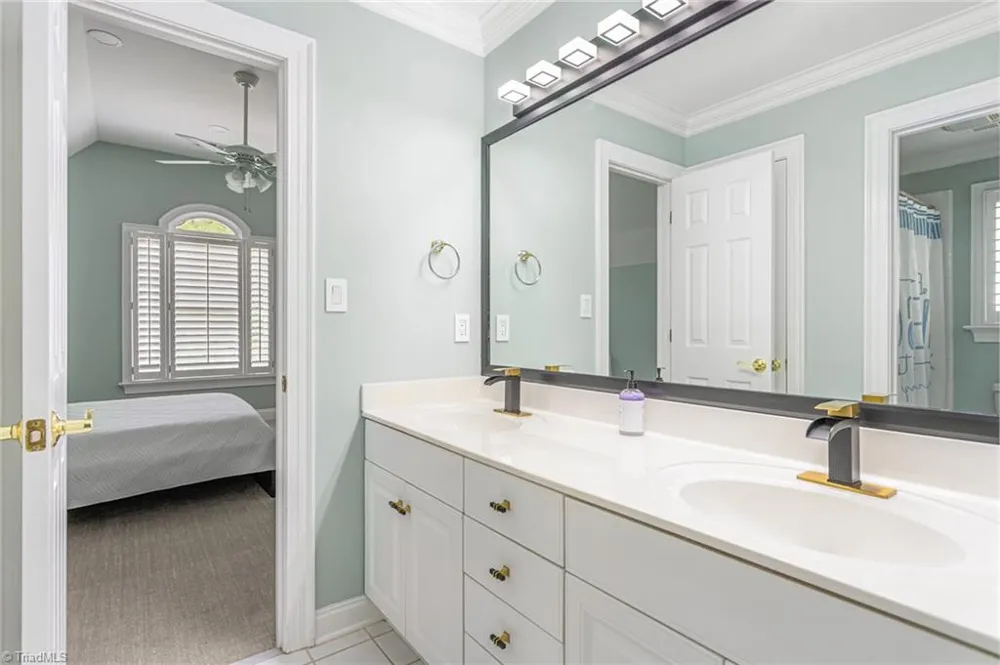6003 Morganshire Drive Summerfield, NC 27358