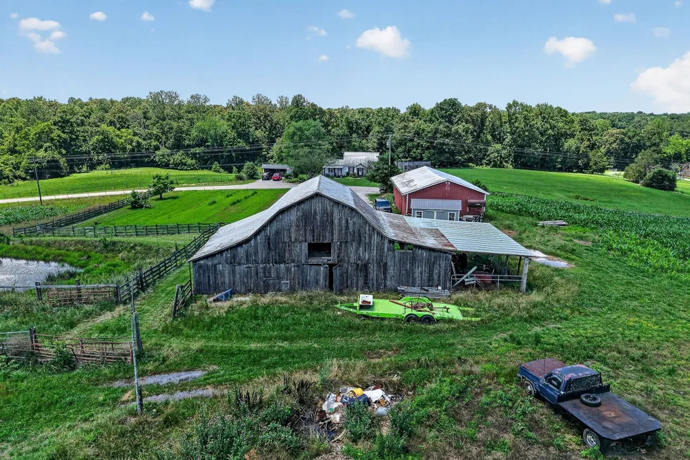 2531 Old Well Rd Morrison, TN 37357