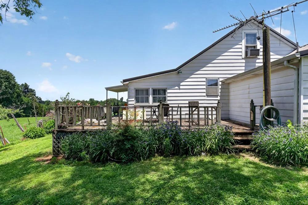 2531 Old Well Rd Morrison, TN 37357
