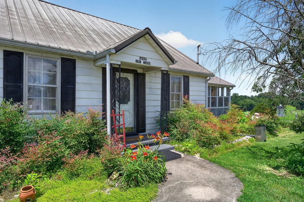 2531 Old Well Rd Morrison, TN 37357
