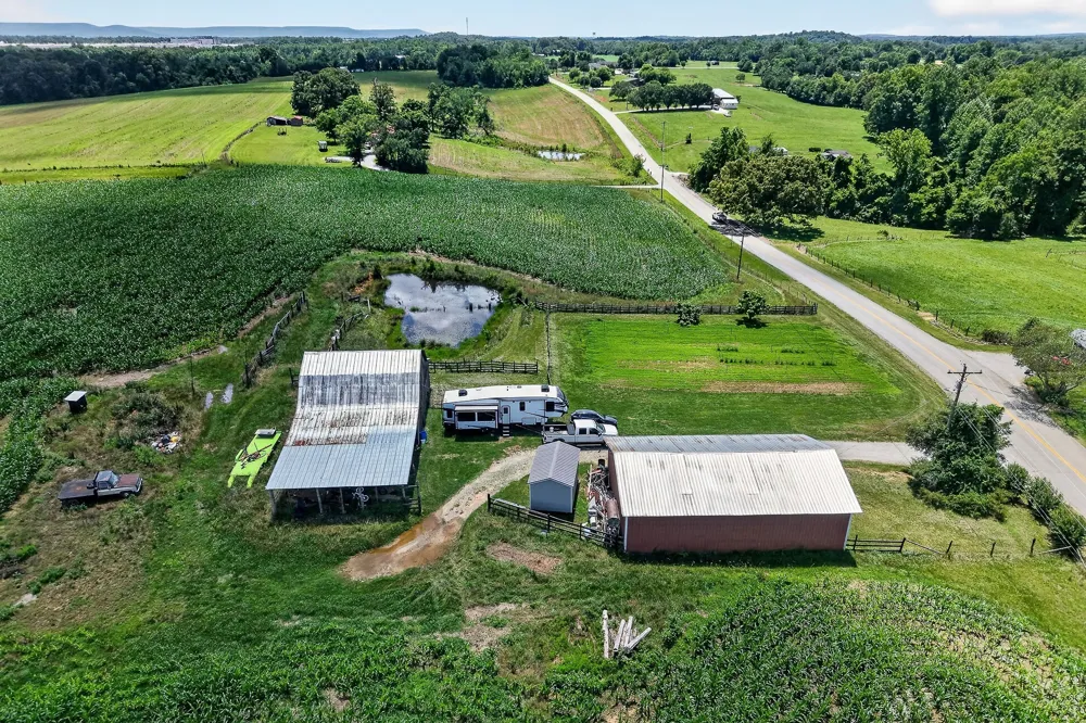 2531 Old Well Rd Morrison, TN 37357