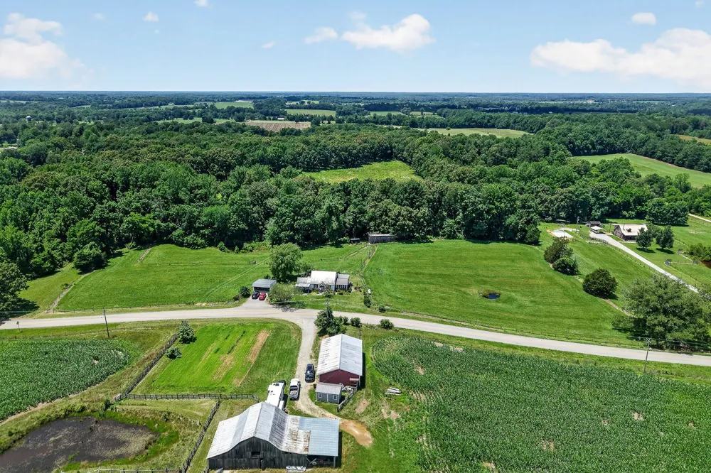 2531 Old Well Rd Morrison, TN 37357