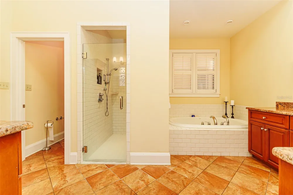 327 MIRAMAR ROAD Lakeland, FL 33803