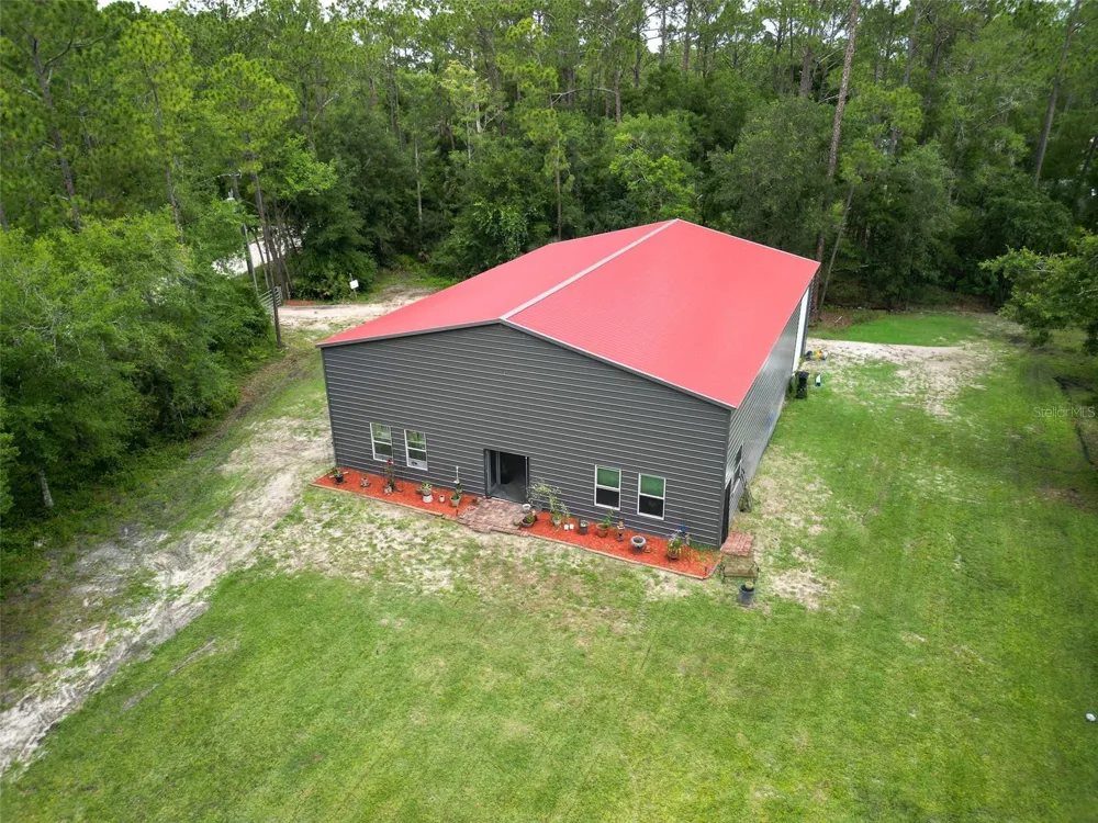 425 WESTERN ROAD New Smyrna Beach, FL 32168