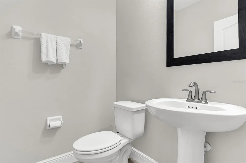 105 KENNY BOULEVARD Haines City, FL 33844