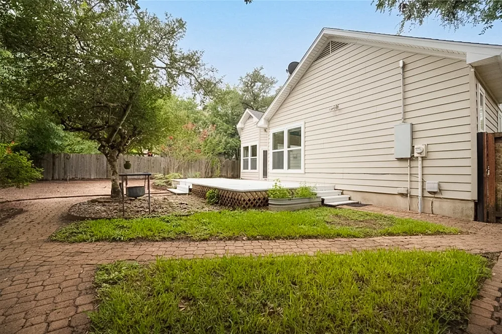 12515 Deer Falls Drive Austin, TX 78729