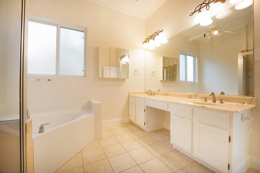 12515 Deer Falls Drive Austin, TX 78729