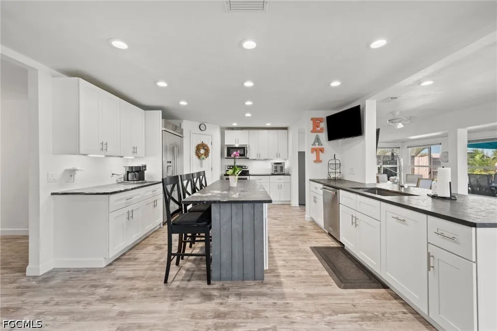 Star Shell Drive Matlacha Isles, FL 33991