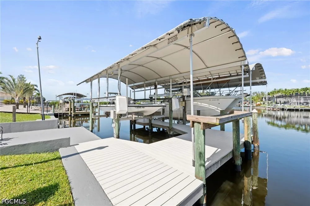 Star Shell Drive Matlacha Isles, FL 33991