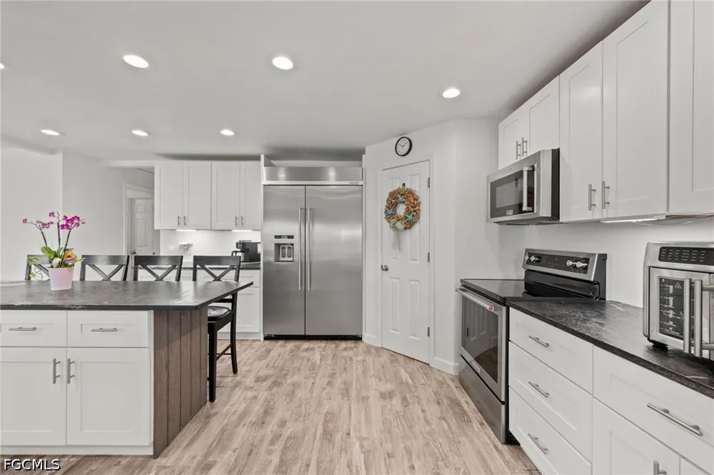Star Shell Drive Matlacha Isles, FL 33991