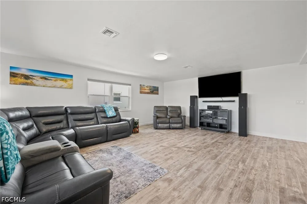 Star Shell Drive Matlacha Isles, FL 33991