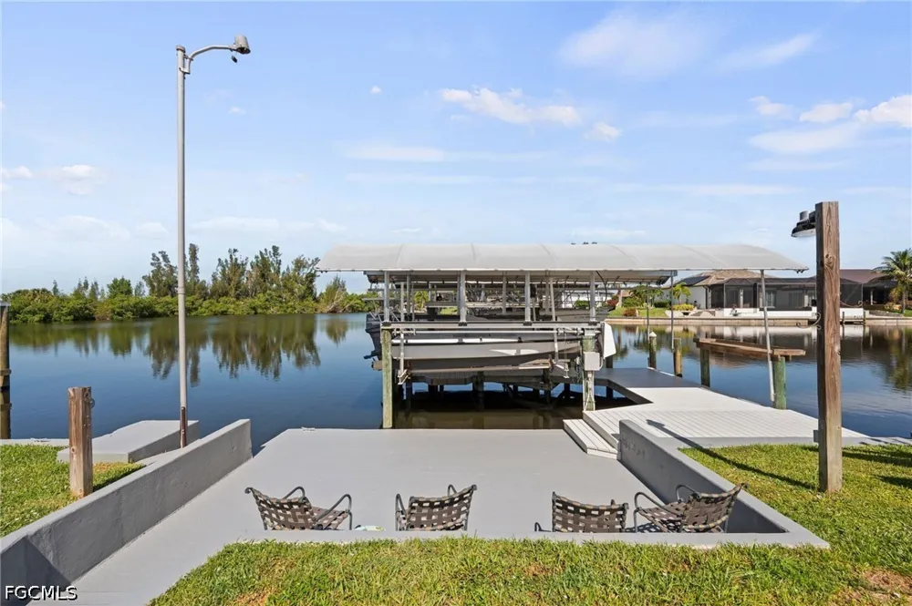 Star Shell Drive Matlacha Isles, FL 33991