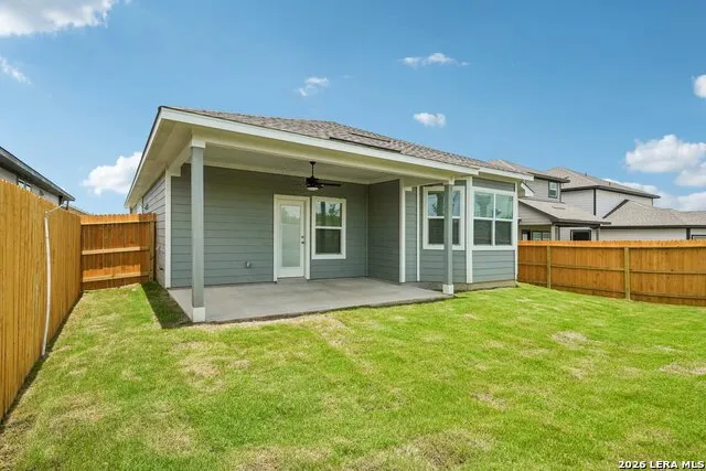 5429 Wrangler Way Marion, TX 78124