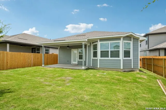 5429 Wrangler Way Marion, TX 78124