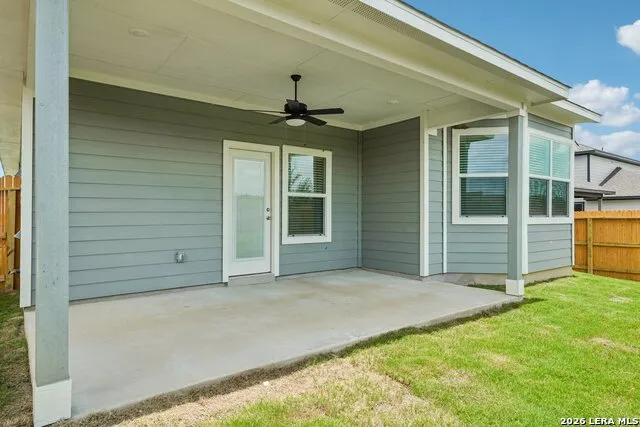 5429 Wrangler Way Marion, TX 78124