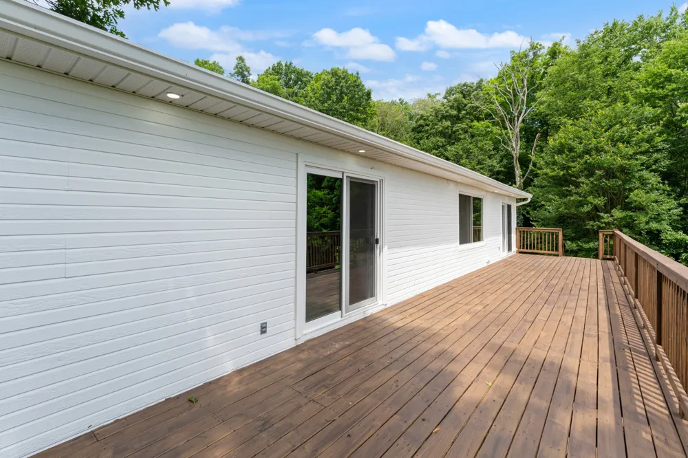 213 Delina Boonshill Rd Petersburg, TN 37144