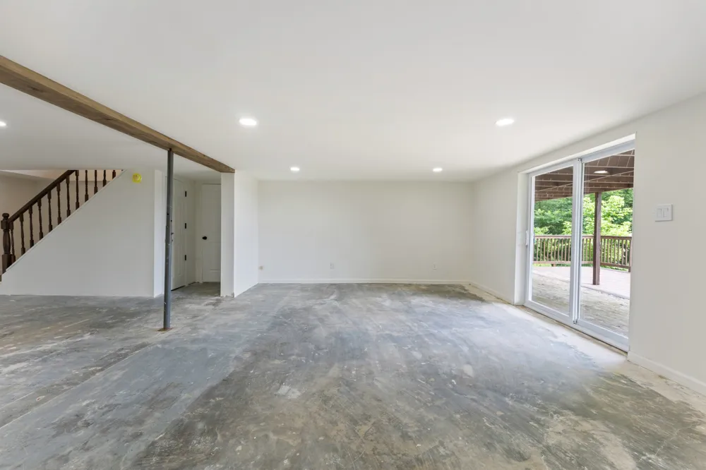 213 Delina Boonshill Rd Petersburg, TN 37144