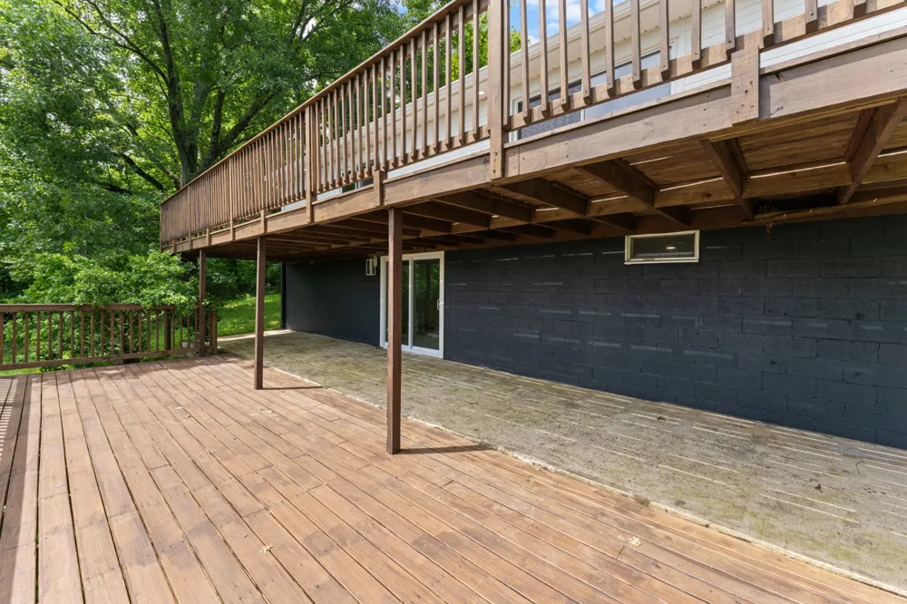 213 Delina Boonshill Rd Petersburg, TN 37144
