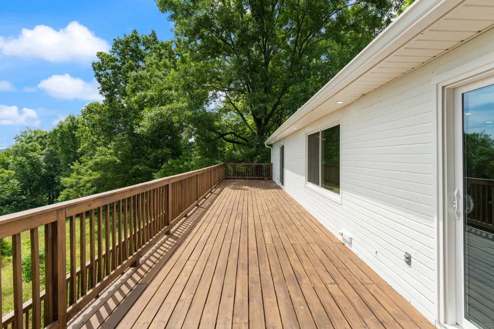 213 Delina Boonshill Rd Petersburg, TN 37144