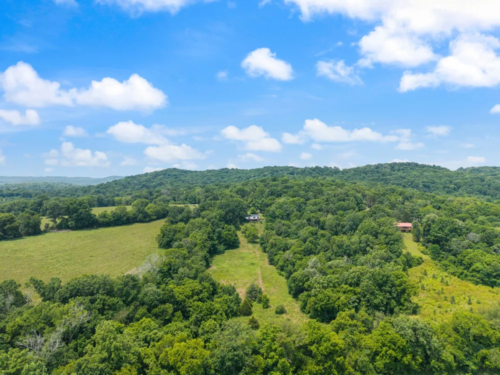 213 Delina Boonshill Rd Petersburg, TN 37144
