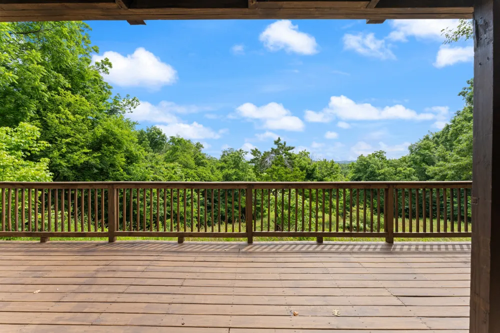 213 Delina Boonshill Rd Petersburg, TN 37144