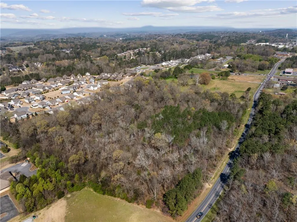 285 Curtis Parkway Calhoun, GA 30701