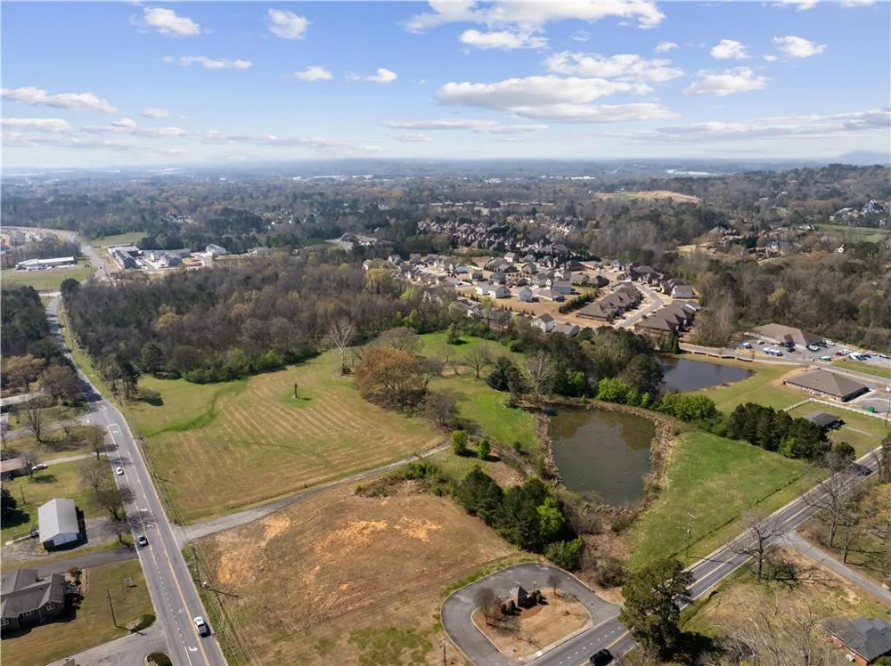 285 Curtis Parkway Calhoun, GA 30701