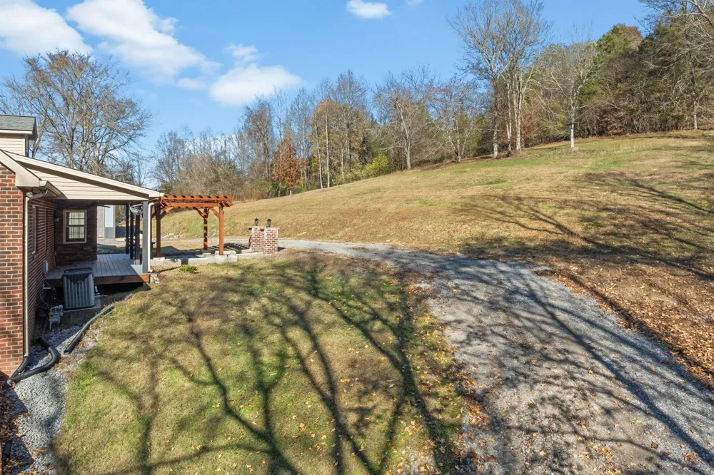 57 Lakeside Dr Carthage, TN 37030
