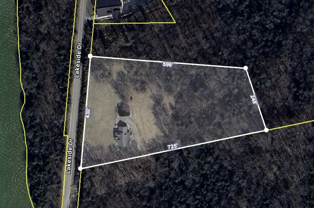 57 Lakeside Dr Carthage, TN 37030