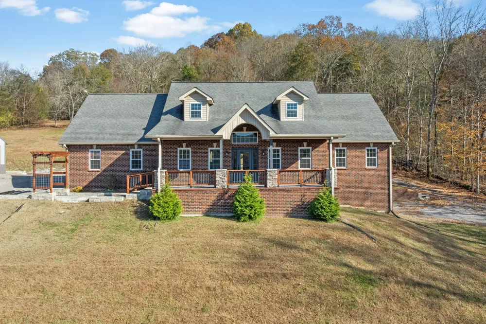 57 Lakeside Dr Carthage, TN 37030