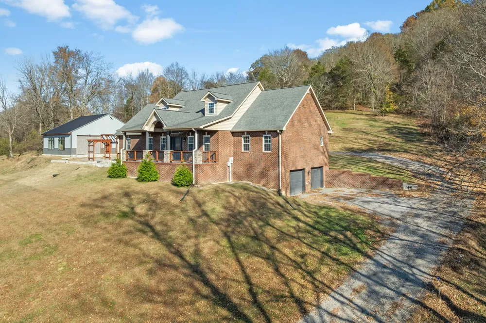 57 Lakeside Dr Carthage, TN 37030