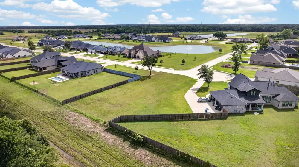 3158 W Tower Circle Santa Fe, TX 77517
