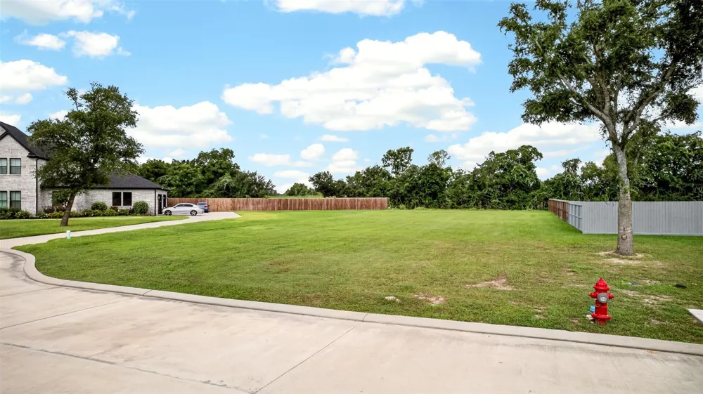 3158 W Tower Circle Santa Fe, TX 77517