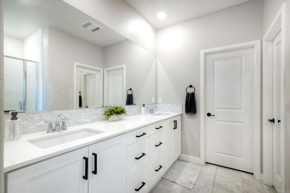 2510 Cheyne Way Oceanside, CA 92056