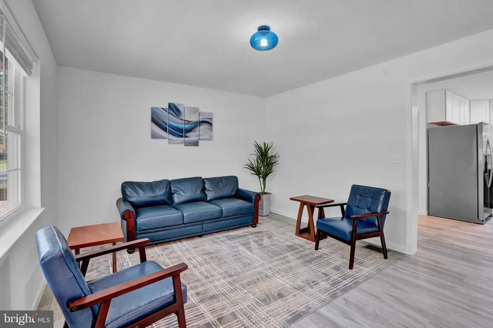8595 PERIWINKLE DRIVE Tobyhanna, PA 18466