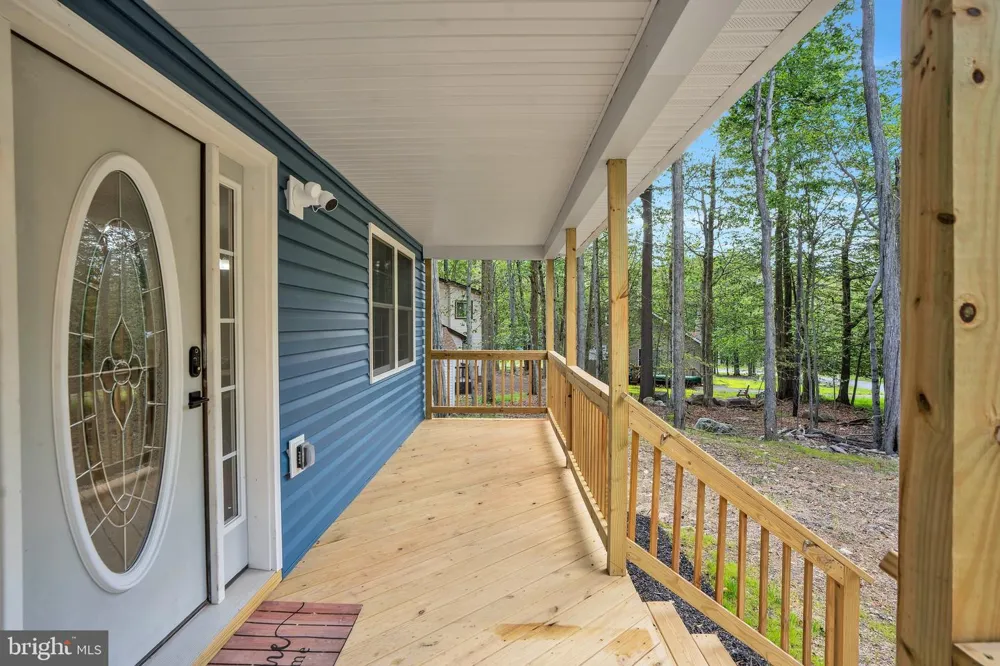 8595 PERIWINKLE DRIVE Tobyhanna, PA 18466