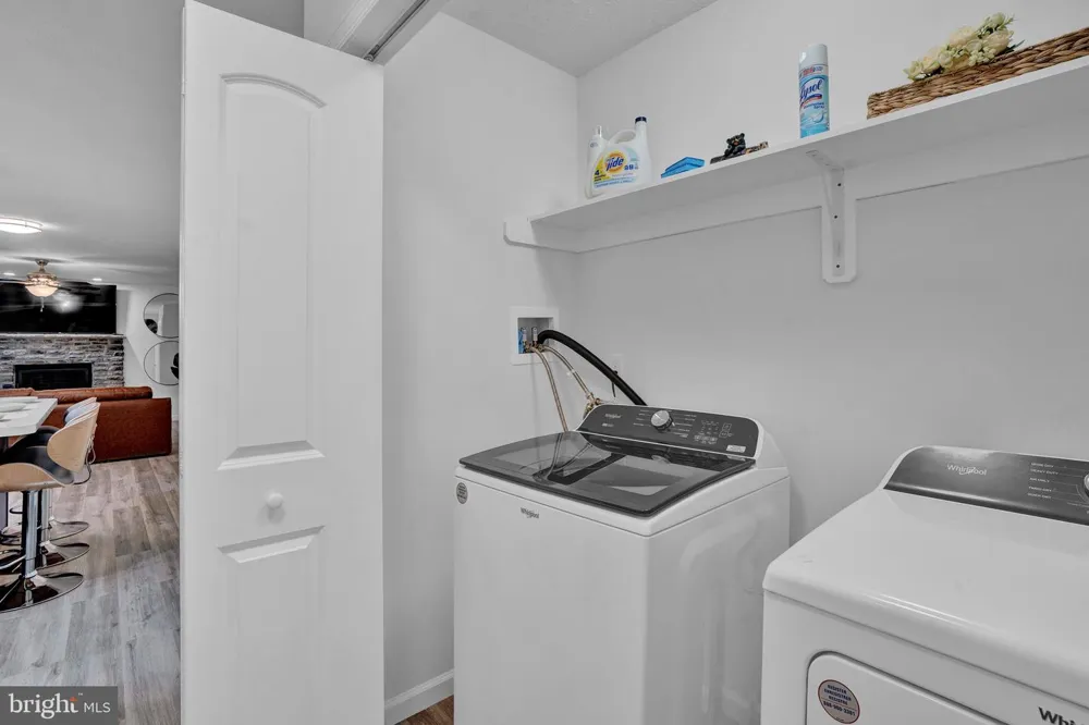8595 PERIWINKLE DRIVE Tobyhanna, PA 18466
