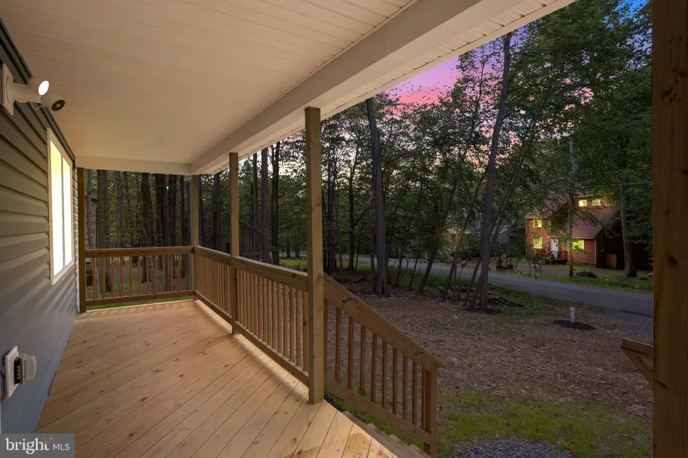 8595 PERIWINKLE DRIVE Tobyhanna, PA 18466