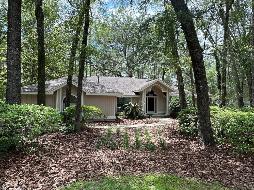 4722 SW 88TH DRIVE Gainesville, FL 32608