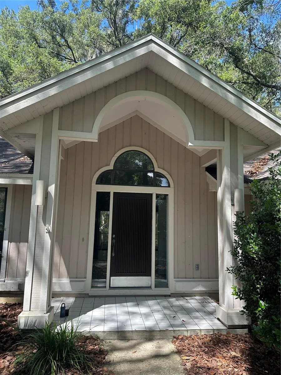 4722 SW 88TH DRIVE Gainesville, FL 32608