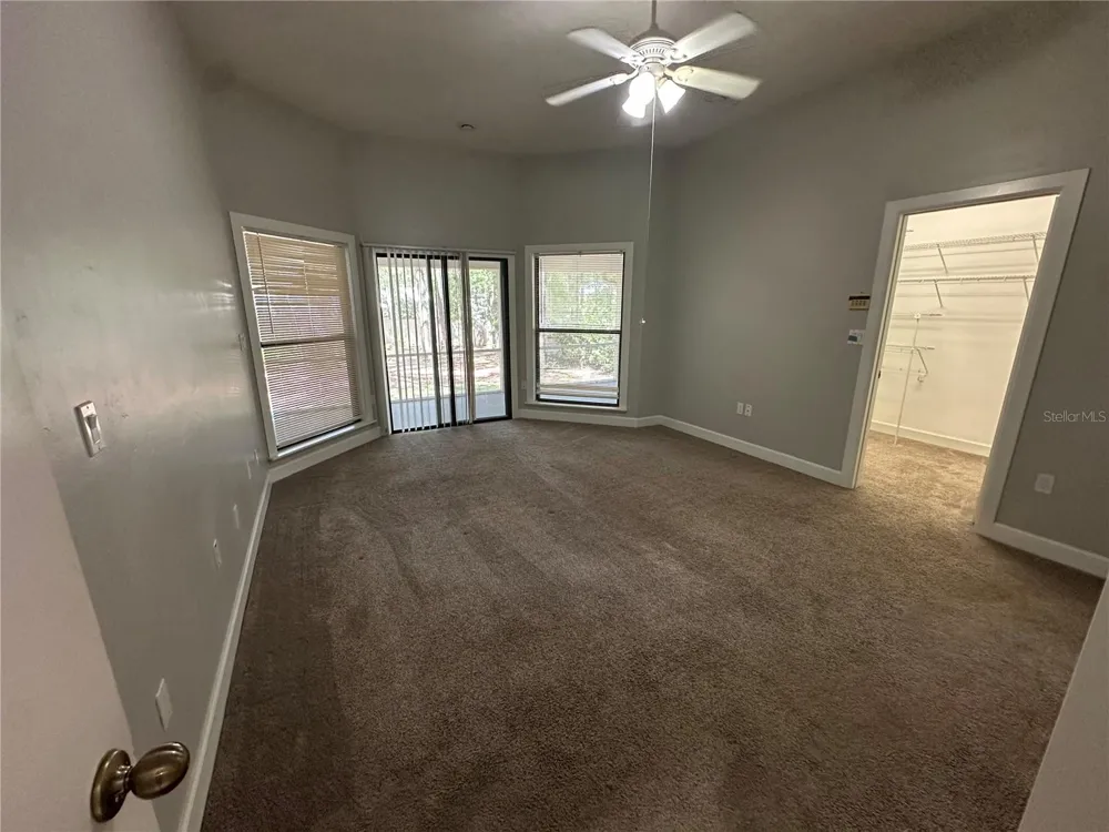 4722 SW 88TH DRIVE Gainesville, FL 32608