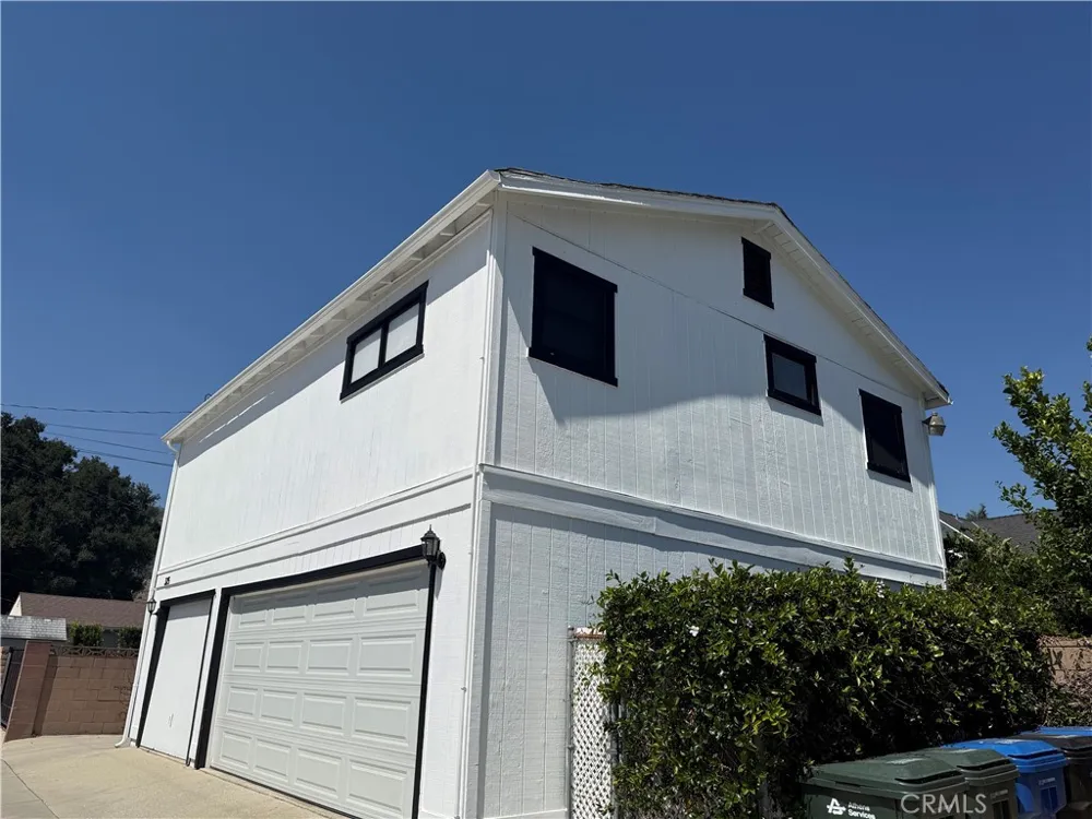 325 N Vermont Glendora, CA 91741