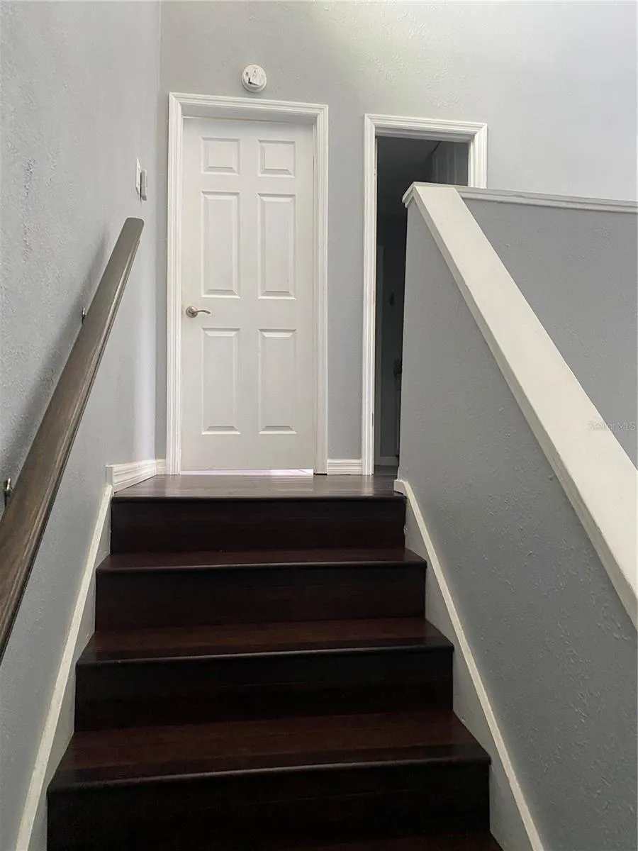 4394 SANDNER DRIVE Sarasota, FL 34243