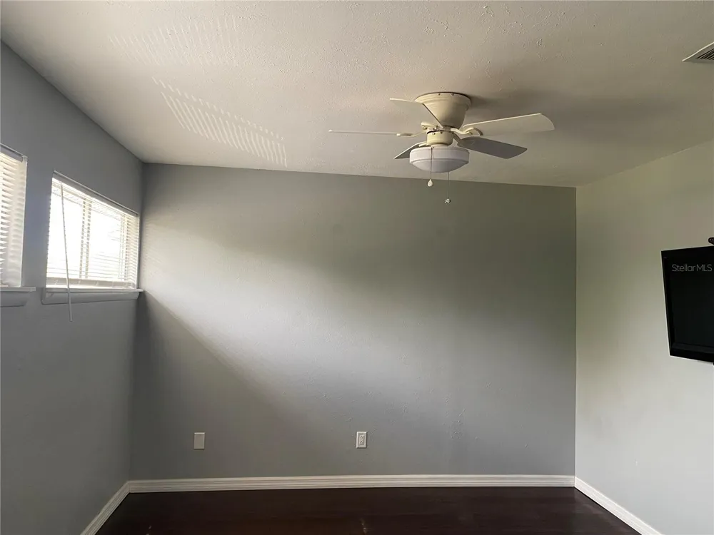 4394 SANDNER DRIVE Sarasota, FL 34243