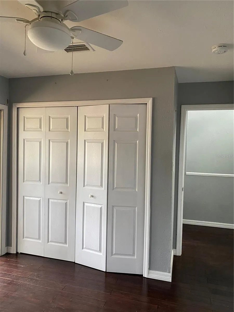 4394 SANDNER DRIVE Sarasota, FL 34243