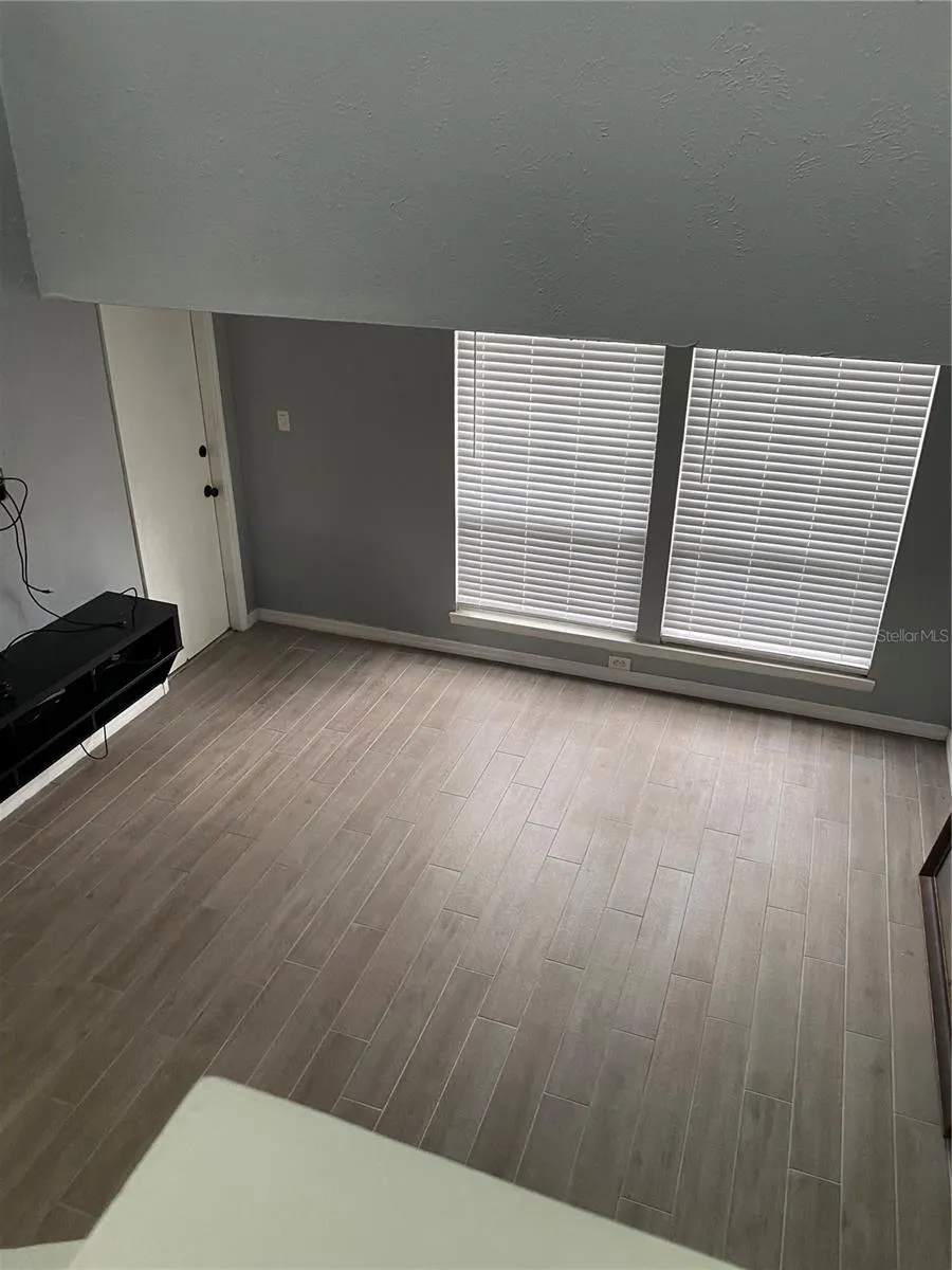 4394 SANDNER DRIVE Sarasota, FL 34243