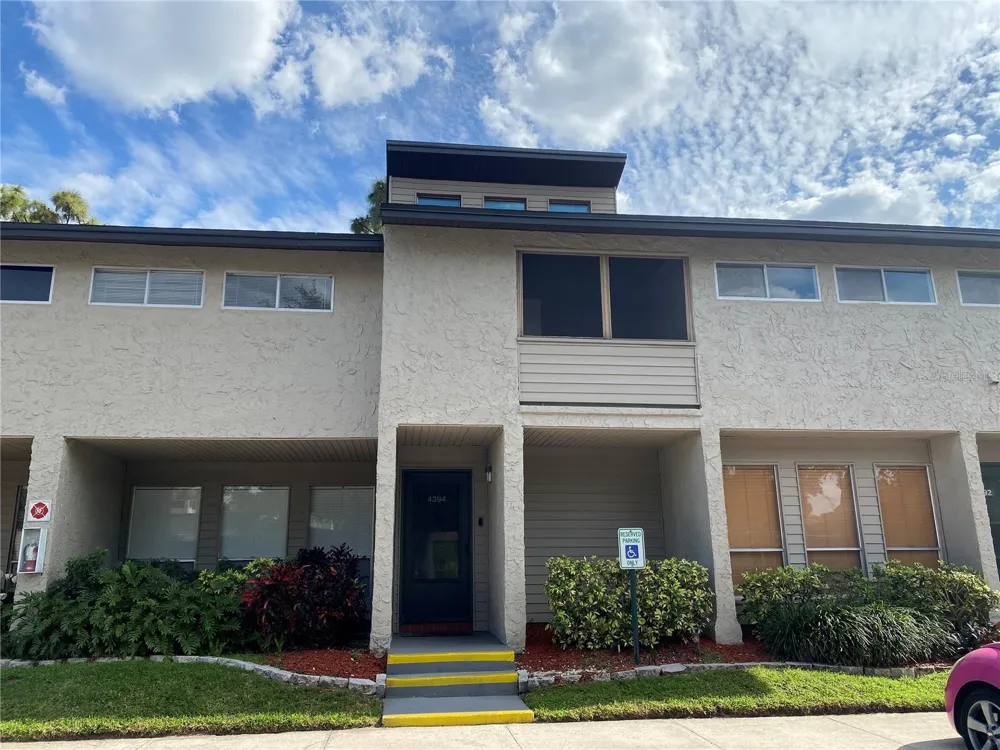 4394 SANDNER DRIVE Sarasota, FL 34243