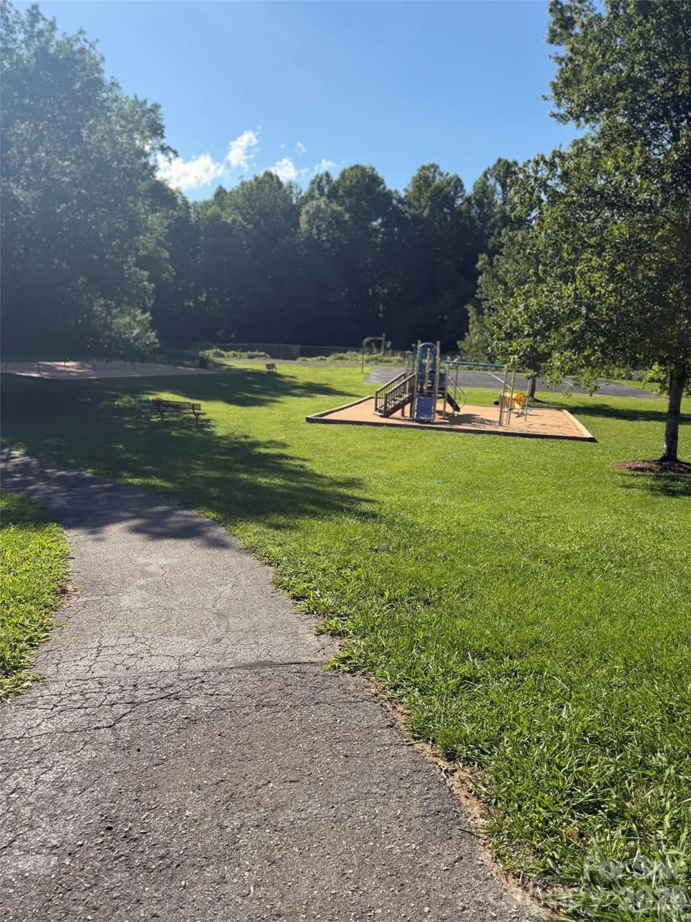 171 Ridley Street Marion, NC 28752