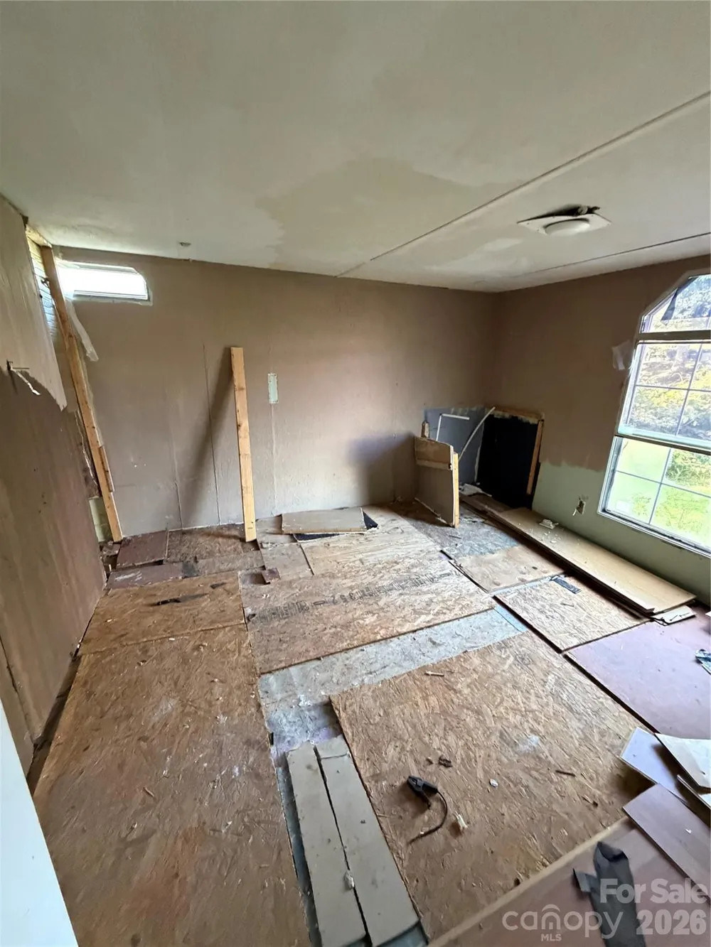 171 Ridley Street Marion, NC 28752